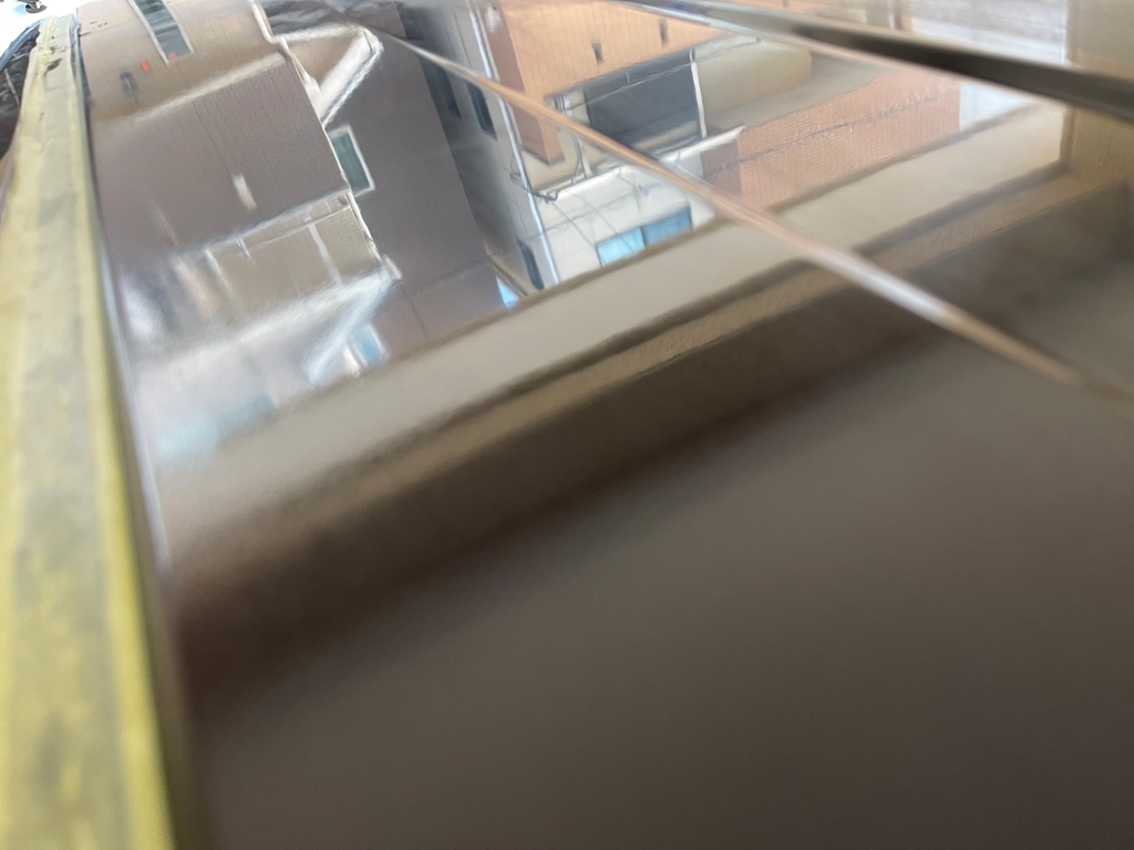 部分的にコンパウンドで磨いた後